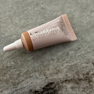Extraordinary BB Cream - Tan